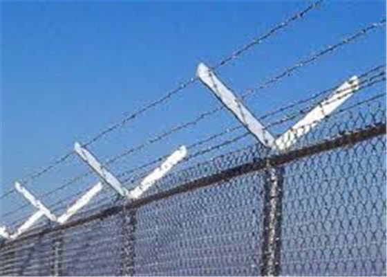 6 Untai 45 ° Lengan Kawat Barb Untuk Pagar Chain Link