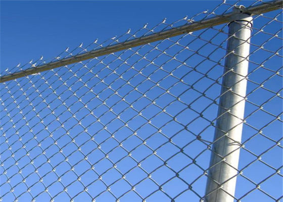 tahan karat 3.0mm Diamond Wire Mesh Pagar Cyclone Chain Mesh Fencing